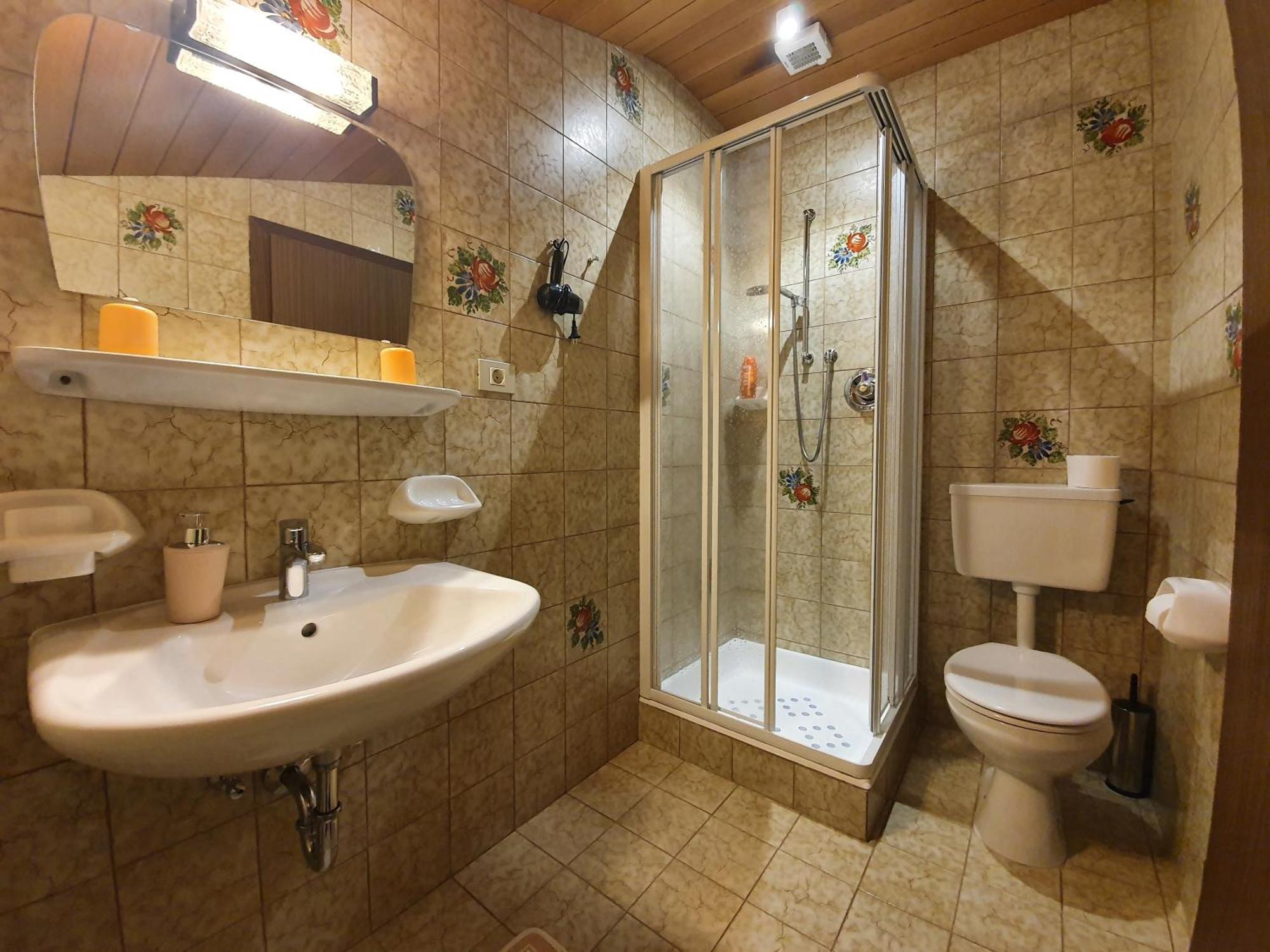 Haus Ploner Apartment Кастелрото Екстериор снимка